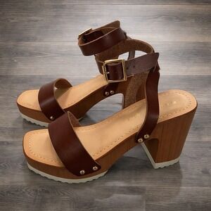 Madden Girl Caprise Platform Block Heel Sandals Brown Studded Lug Womens Sz 5